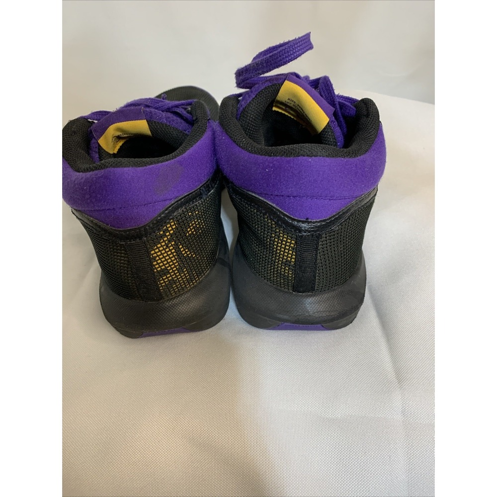 Nike Lebron Witness Lakers' Black/Purple FB2239-001 Men 8.5 Sweet Style‎ Fashion - Picture 6 of 6